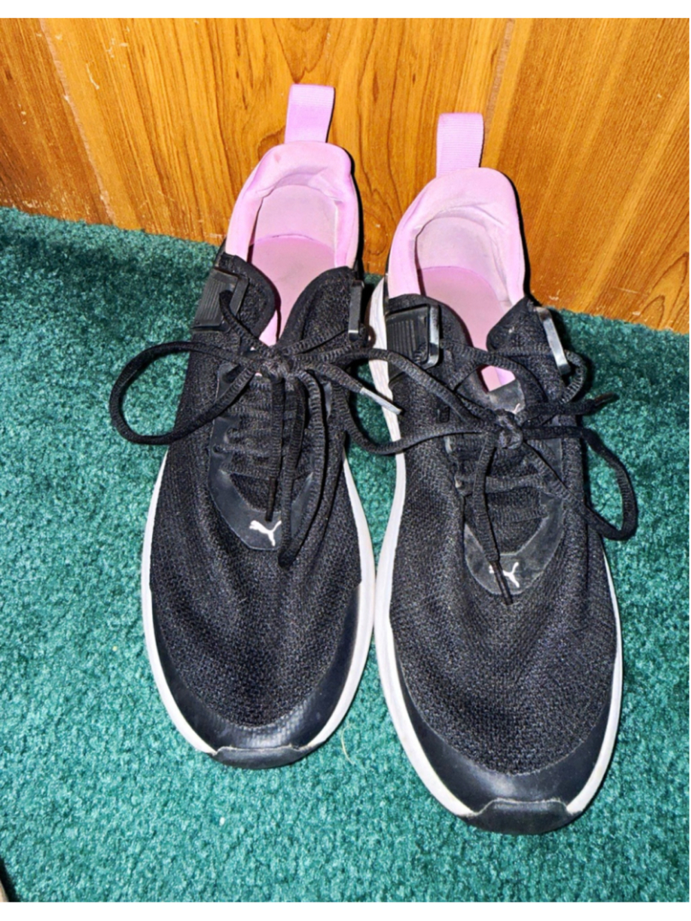 PUMA Black/Pink/White Low Top Mesh Lace-Up Athletic Sneakers Style 365647 03